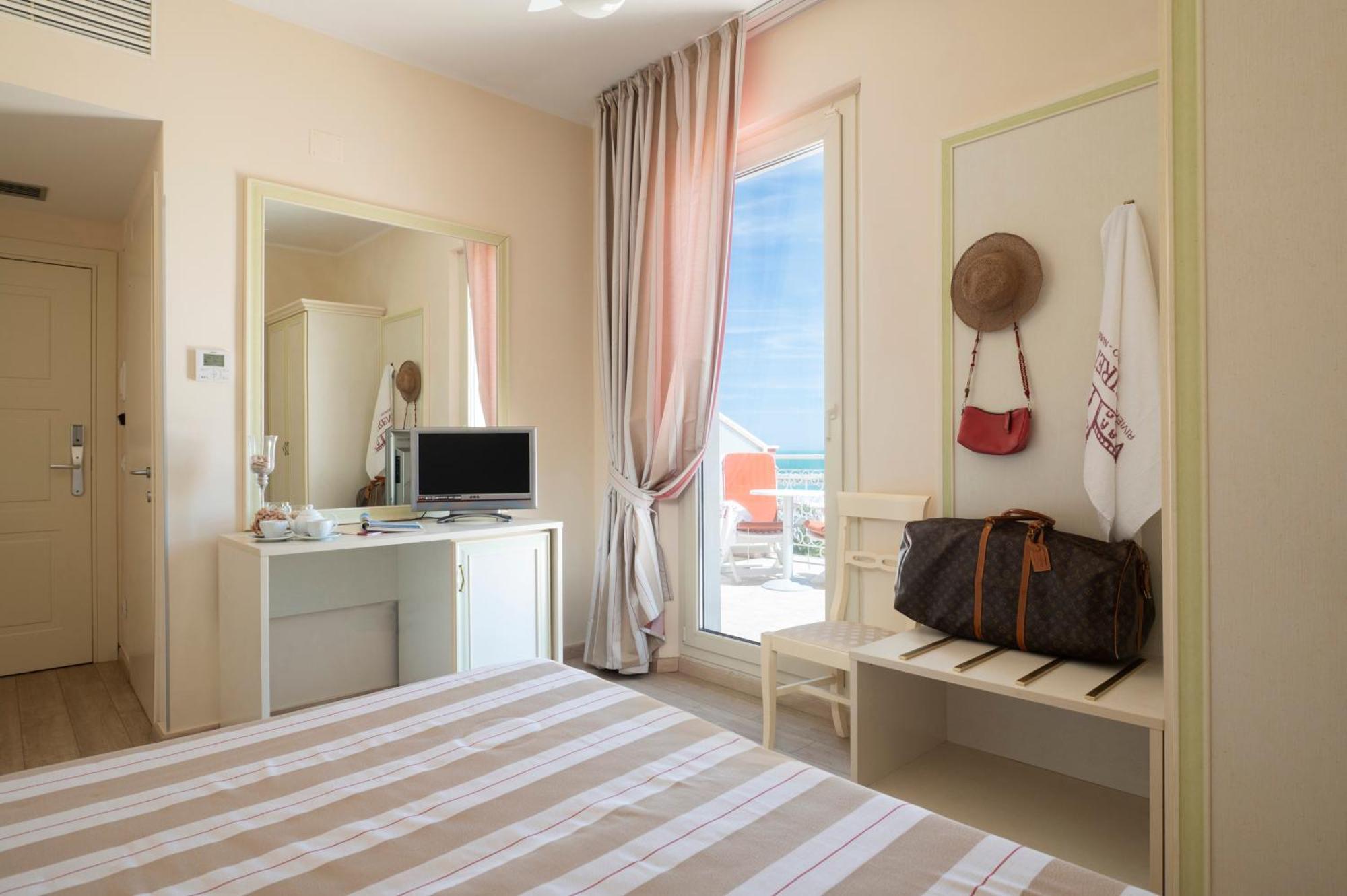 Hotel Villa Sirena نومانا المظهر الخارجي الصورة